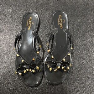 Valentino bow tie flip flops size 41